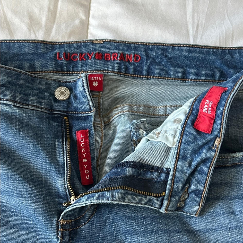 Lucky Brand Women's Straight Leg Blue Jeans - Picture 2 of 4